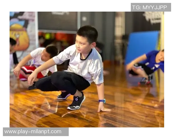 实时新闻深圳街舞队与北京街舞队个人能力对比分析赛后复盘